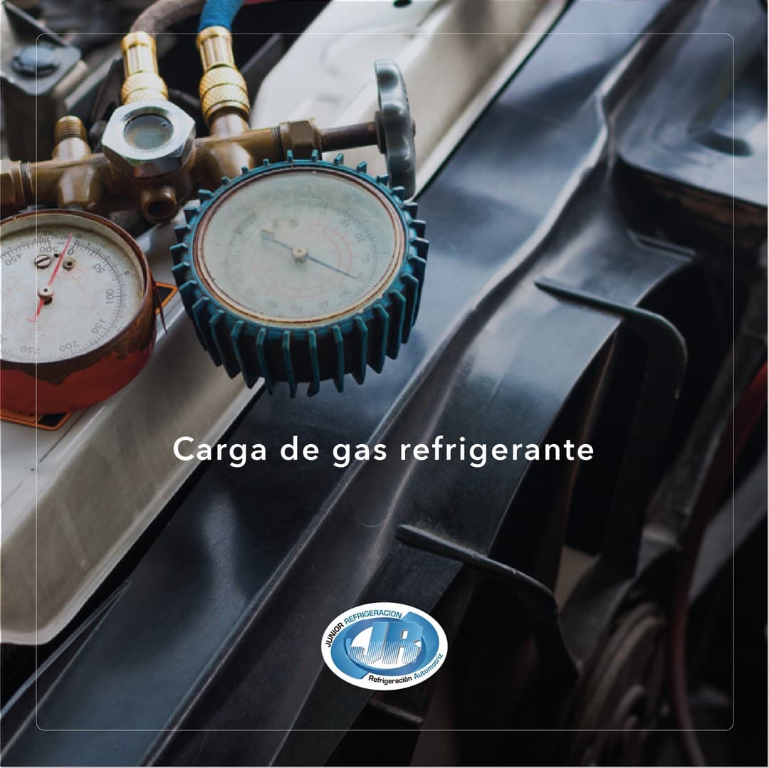 Carga de Gas Refrigerante